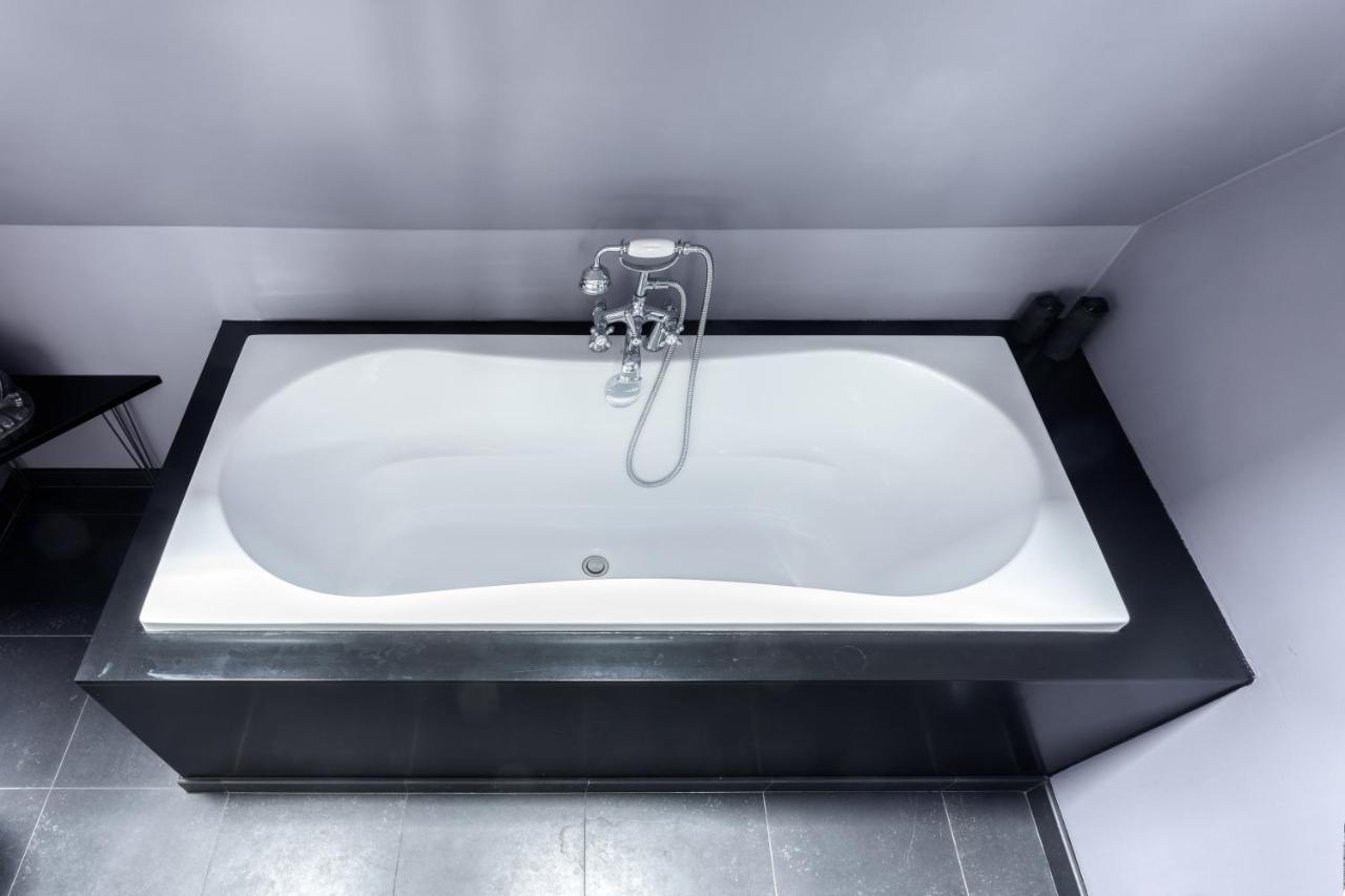 Bed And Breakfast The Rose Haarlem Ngoại thất bức ảnh